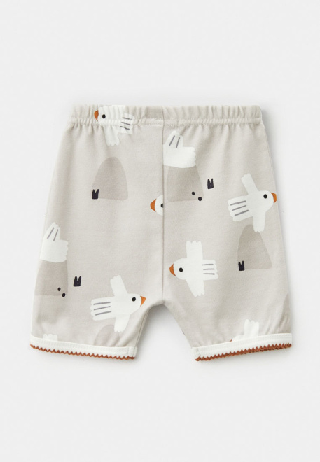 Комплект из футболки и шорт